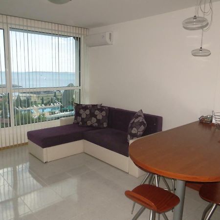 Holiday Apartment In Riviera Complex Sveti Vlas Buitenkant foto